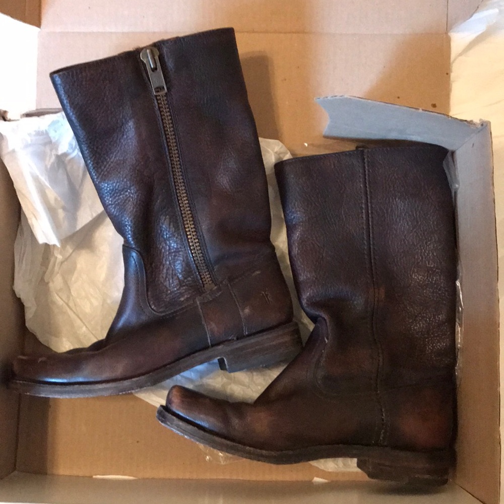 frye boots!! new with box!